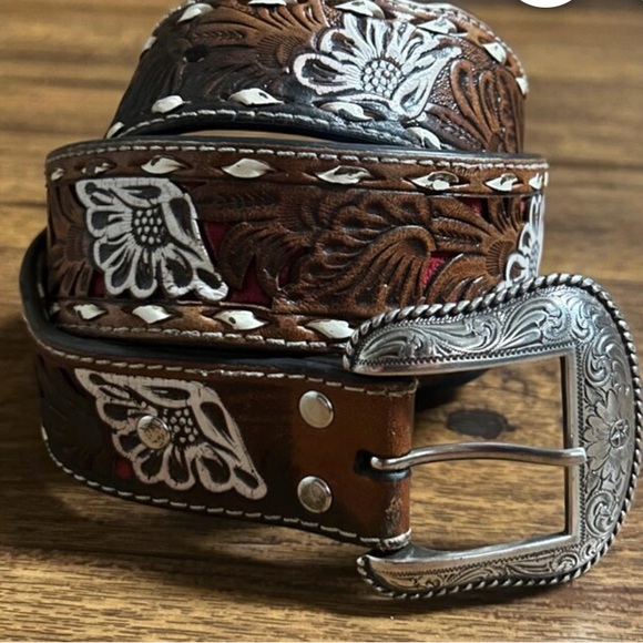 Nocona Other - Nocona Brown and Silver Floral Embossed Belt